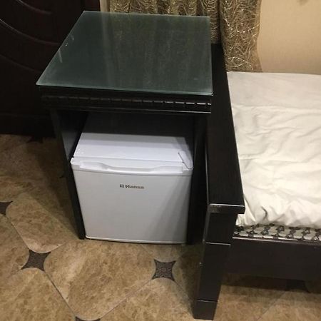 Отель Lev Uman Ngoại thất bức ảnh